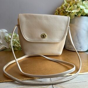 Coach Vintage Classic Legacy Quincy Crossbody #9919